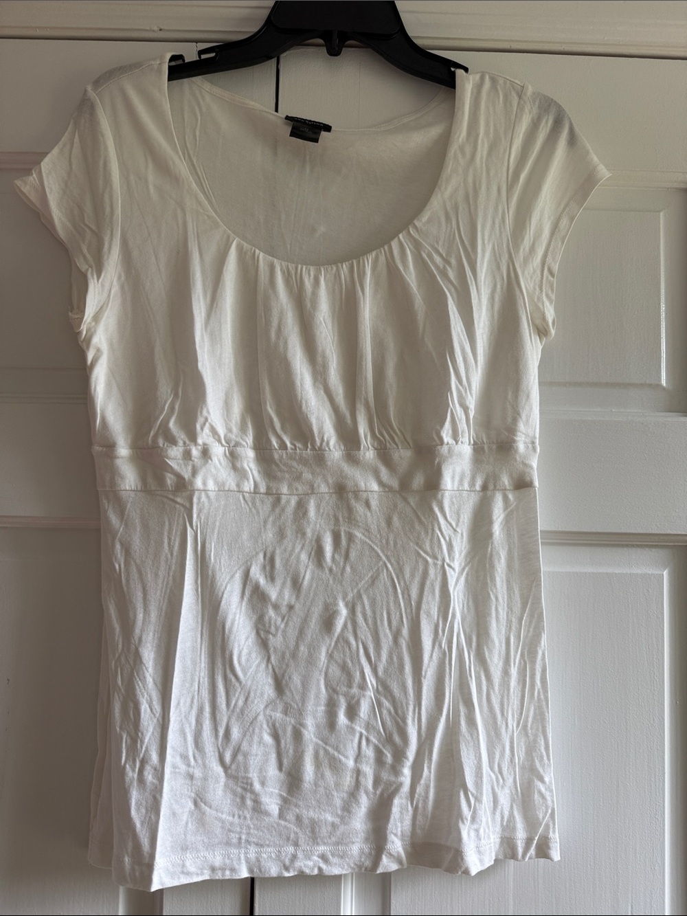 Ann Taylor White Scoop Neck Tank Top